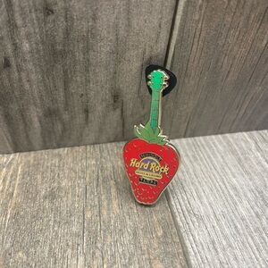 Hard Rock Cafe Pin RARE 2011 Tampa Bay Plant City Fl Strawberry Guitar LE HRHC